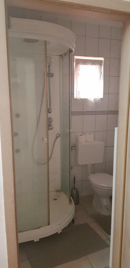 Apartment Fuer Monteure Nr 1 Κάσελ Εξωτερικό φωτογραφία
